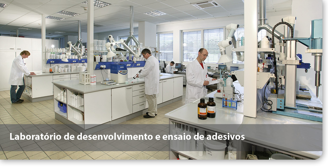 Laboratório de desenvolvimento e ensaio para colas